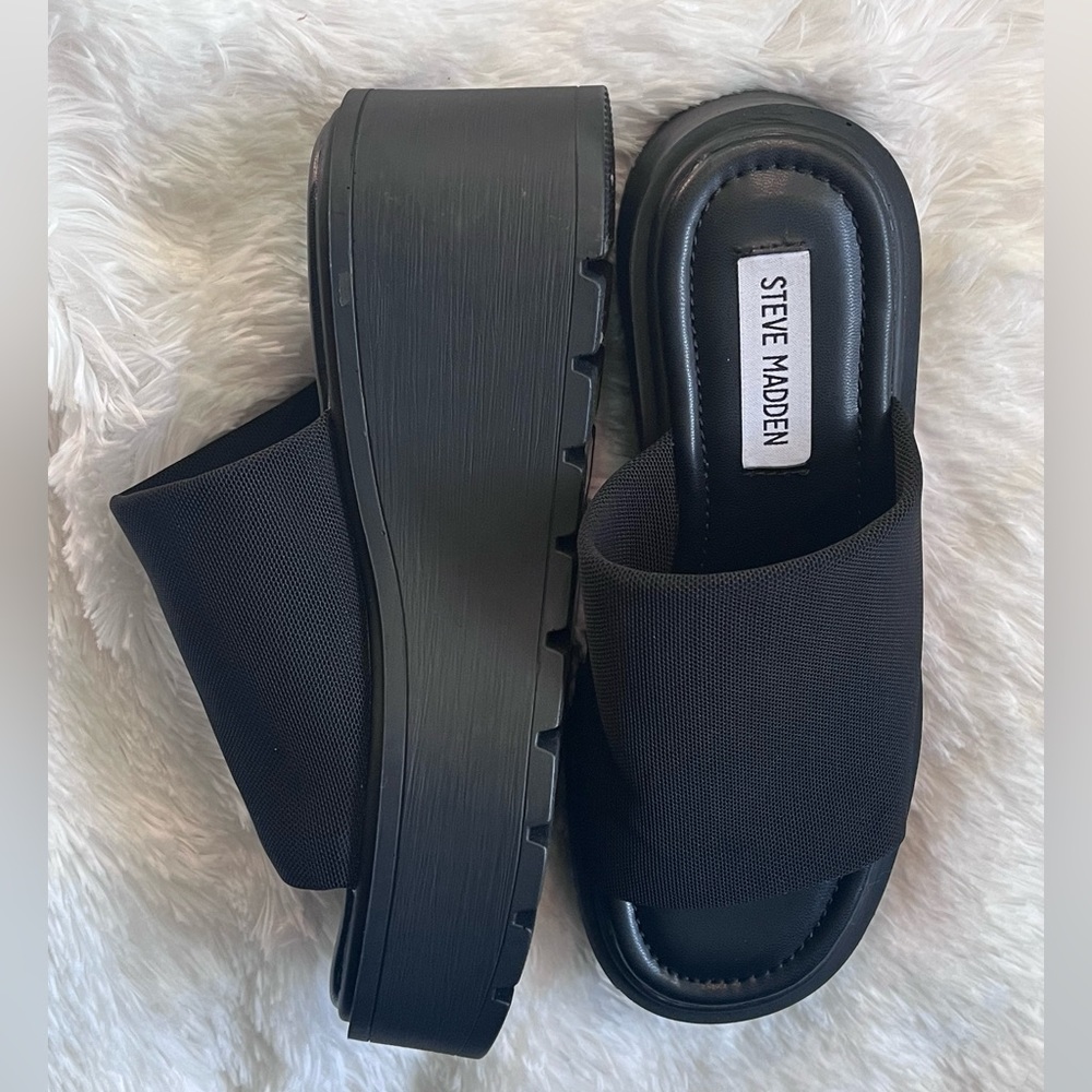 Steve Madden Platform Sandals-Black